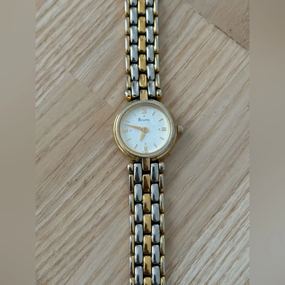 Bulova Vintage Ladies Watch Two-Tone Bracelet Pearl Dial Stainless Case New Batt